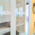Lion House 公寓 里乔内