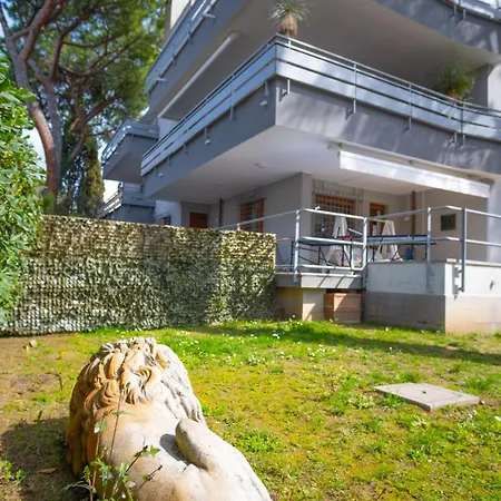 Apartament Lion House