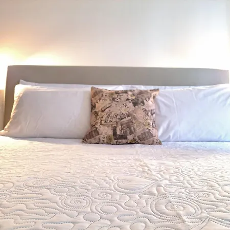 Lion House Apartamento