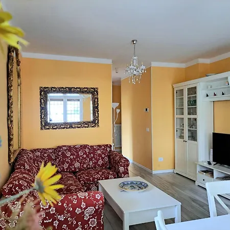Lion House Apartament Riccione